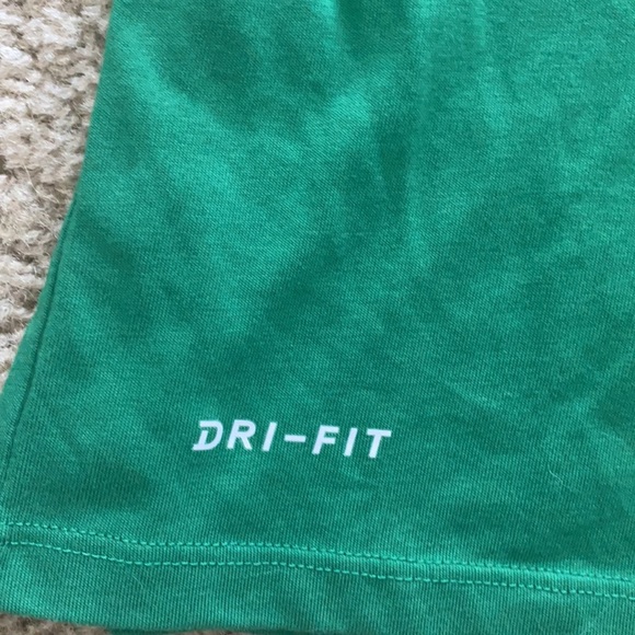 Nike Celtics Shirt - Picture 4 of 4